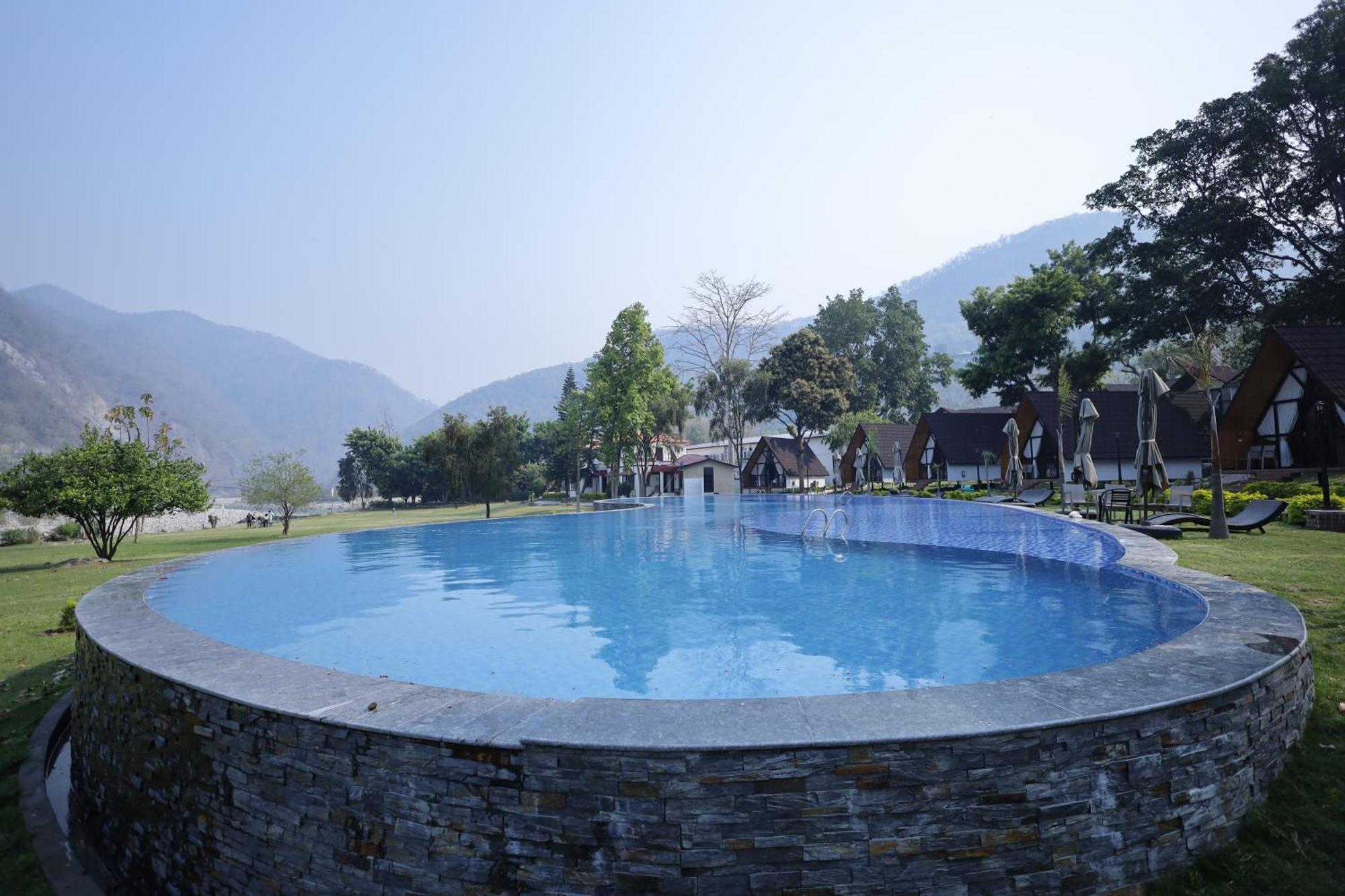 Welcomheritage Tarangi Ramganga Resort Marchula Exterior foto