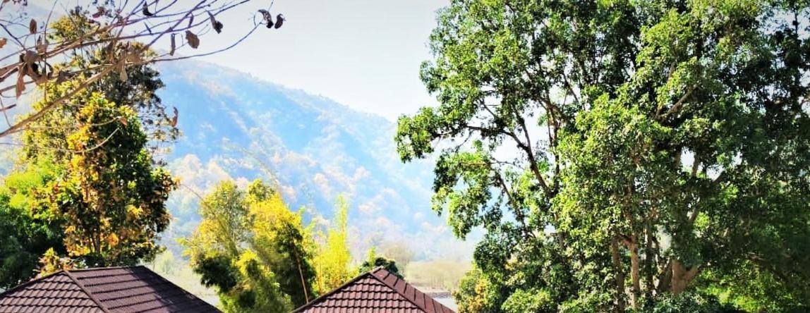 Welcomheritage Tarangi Ramganga Resort Marchula Exterior foto